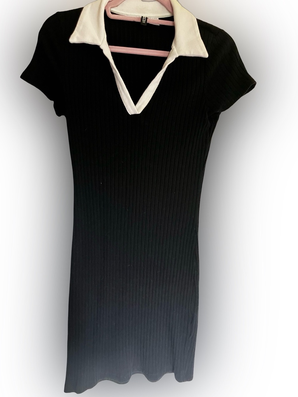 Divided Black Ribbed Collar Dress Size M